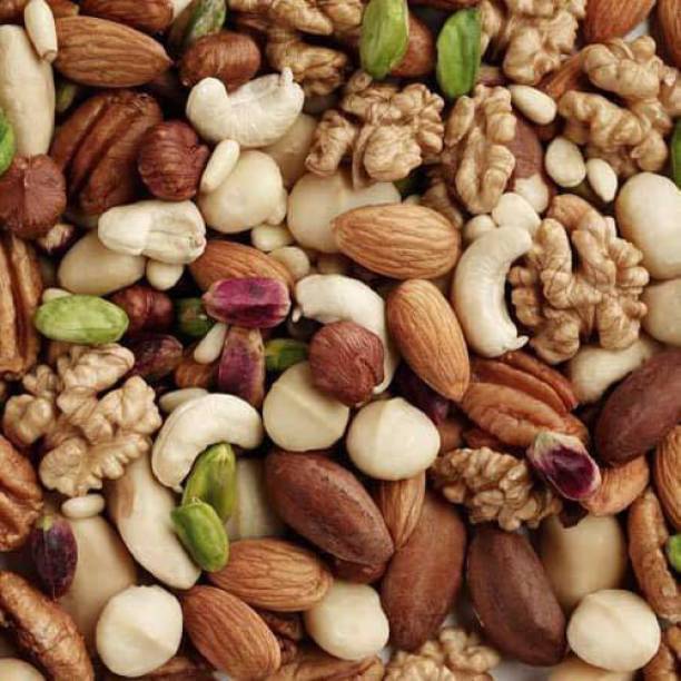 Gopure Mix Dry Fruits and Nuts Almonds Cashews, Raisins, Apricots, Pistachios 1 kg Almonds, Raisins, Cashews, Pistachios