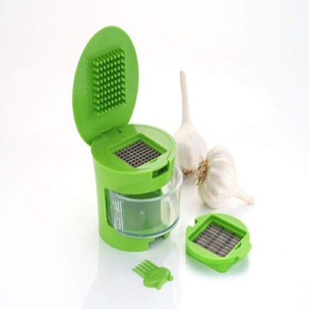 Cube Mini Garlic-A-Peel Peeler Grater with Stainless Steel Blades & Small Brush Practical Kitchen Utensil for Kitchen Aid Ginger Olive Garlic Press Garlic Chopper 