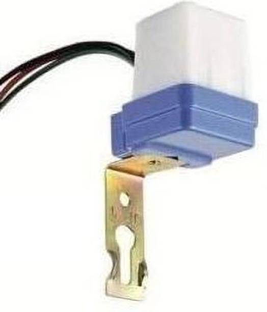 GareebStore 220 Volt Auto Day/Night On-Off Photocell Sensor Switch for Lights Water Proof Smart Switch