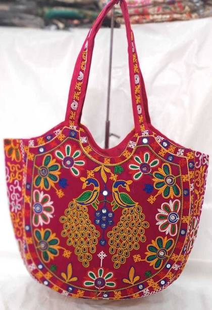 Multicolor Women Shoulder Bag Price in India
