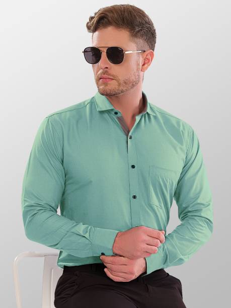 VeBNoR Men Solid Formal Light Green Shirt