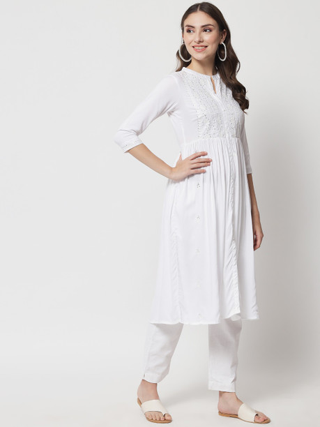 white long kurtas for ladies
