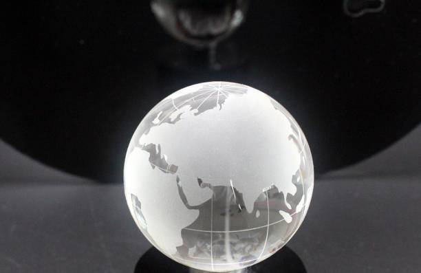Kebica Crystal Globe Round Glass Paper Weights  with Matt Finish ( Clear Trans -1pc)