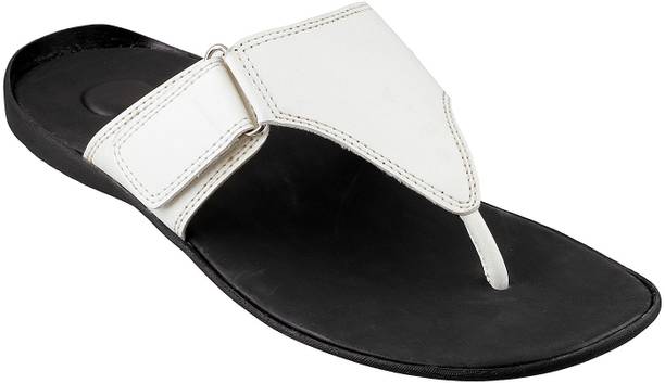 mochi chappal for men