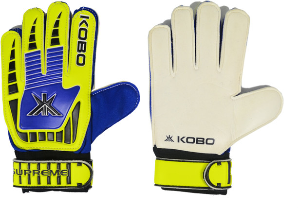 football gloves flipkart