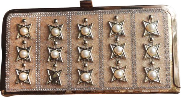 Party Gold, Silver  Clutch Price in India