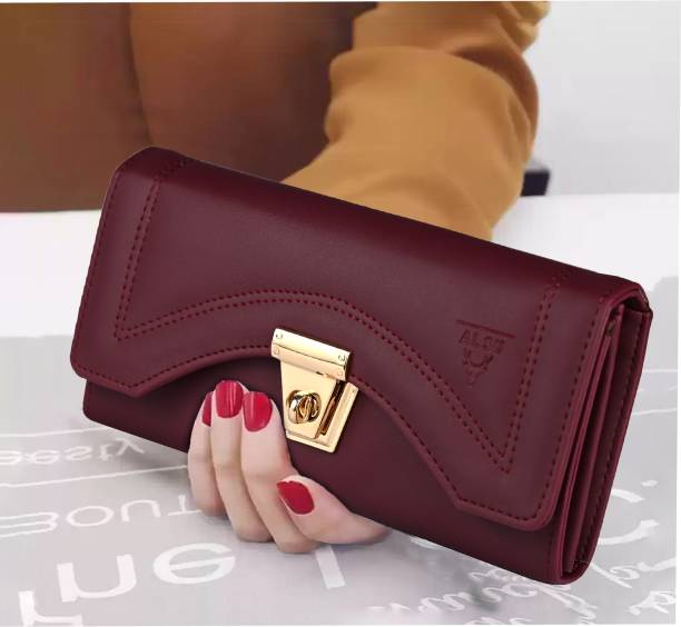 Casual, Party, Formal Maroon  Clutch Price in India