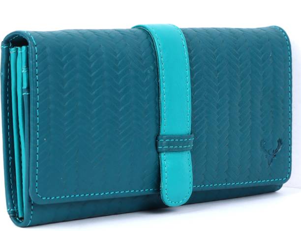 Casual, Formal Green  Clutch Price in India