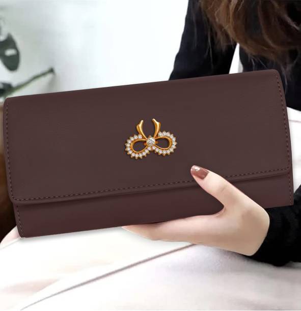 Casual, Formal, Party, Sports Brown  Clutch Price in India