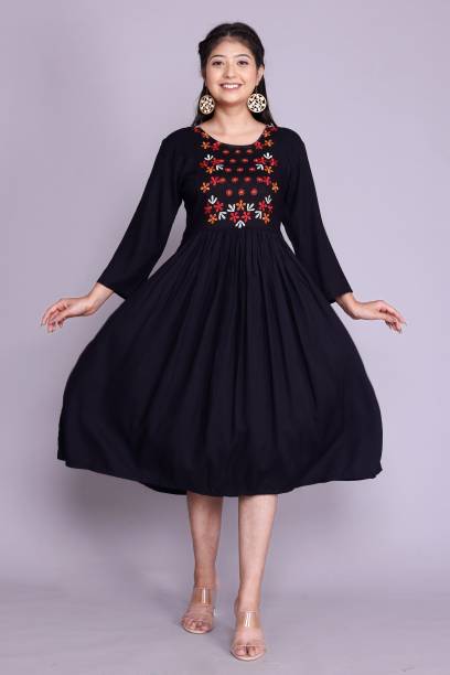 Women Embroidered Viscose Rayon Anarkali Kurta Price in India