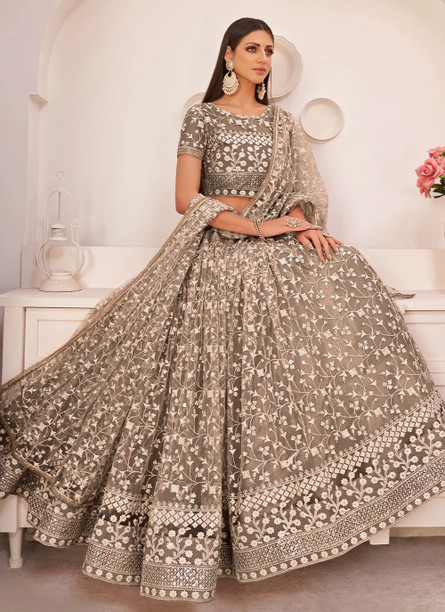 Brides who wore Pink Lehengas on their Wedding Ceremonies & looked 