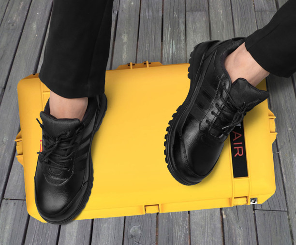 most comfortable leather work shoes