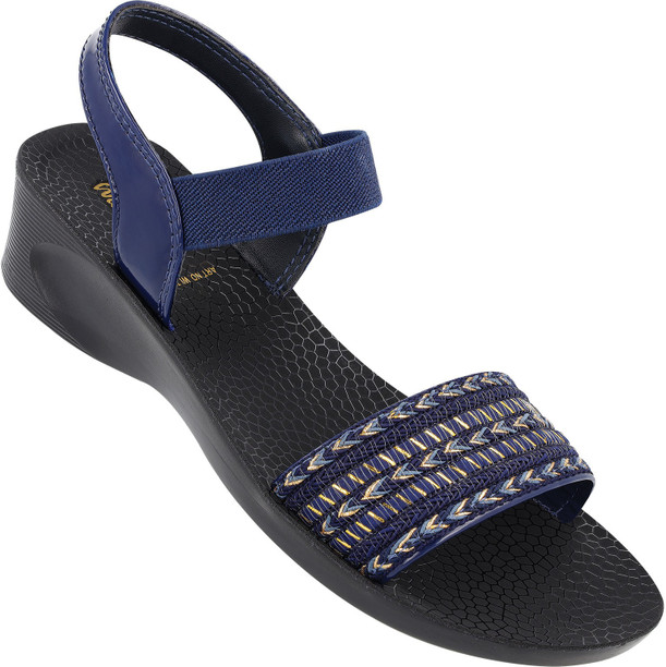Walkaroo Womens Footwear - Buy Walkaroo 