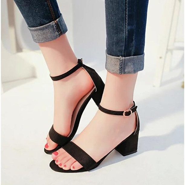 high heel sandal for girl
