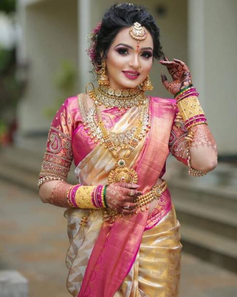 Shivnandini Womens Sarees - Buy Shivnandini Womens Sarees Online at ...