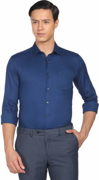 Men Slim Fit Solid Spread Collar Formal Shirt Price in India