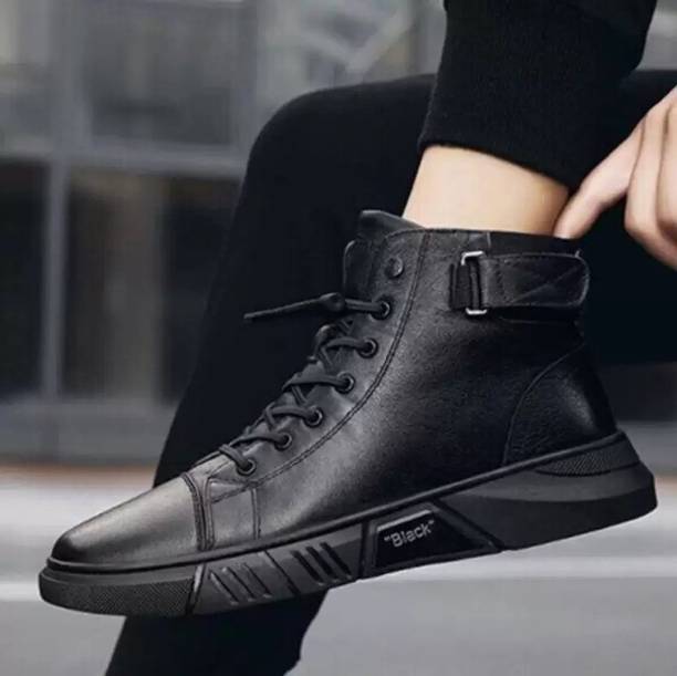 Boots (बूट्स) - Upto 50% to 80% OFF on Boots For Men ...