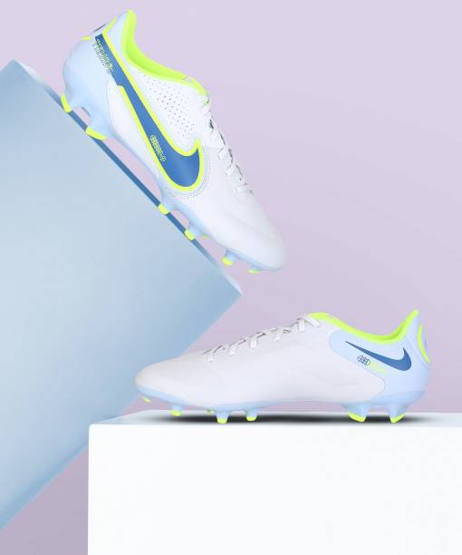 Nike Football Shoes - Buy Nike Football Shoes / Nike Boots Online at Best  Prices In India | Flipkart.com