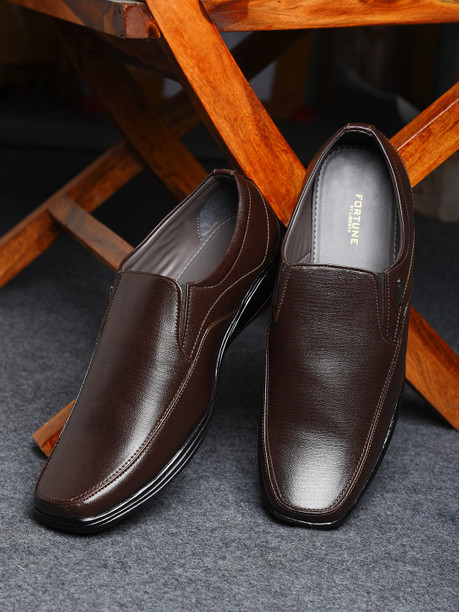Liberty Footwear - Upto 50% to 80% OFF 