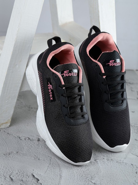 Sports Shoes - Buy Sports Shoes Online 