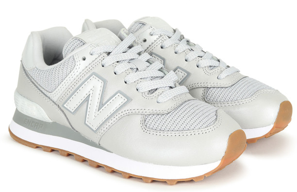 new balance woman shoes