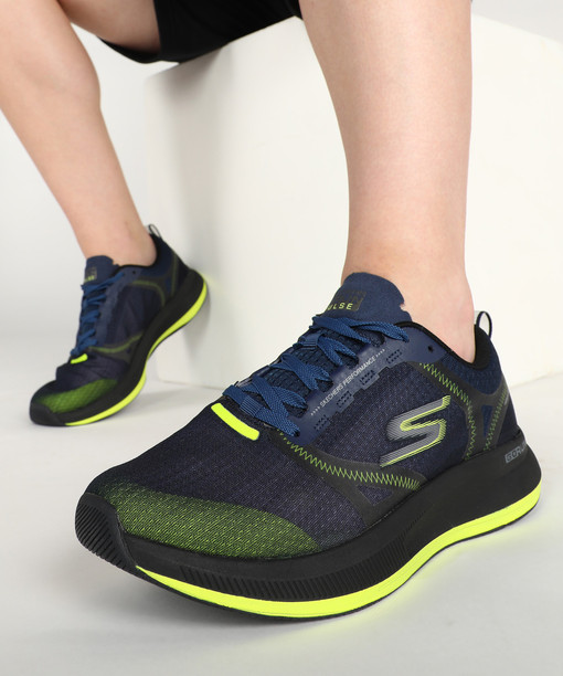Skechers Shoes - Buy Skechers Shoes 