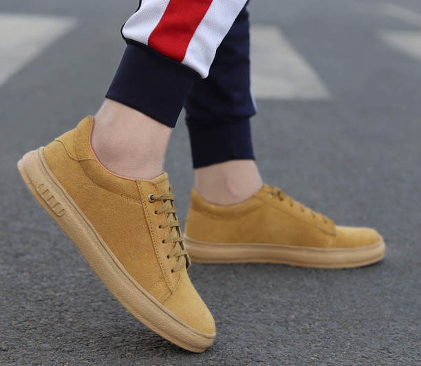 Canvas Shoes - Upto 50% to 80% OFF on 