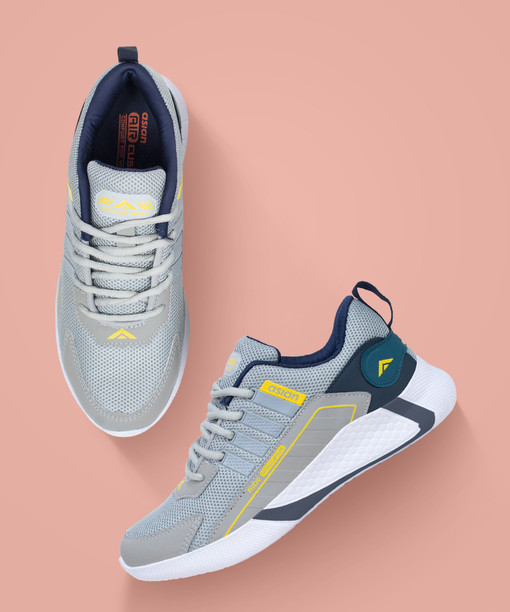 Sports Shoes - Buy Sports Shoes for men 