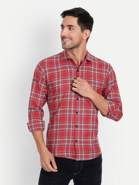 Men Slim Fit Checkered Spread Collar Casual Shirt Price in India