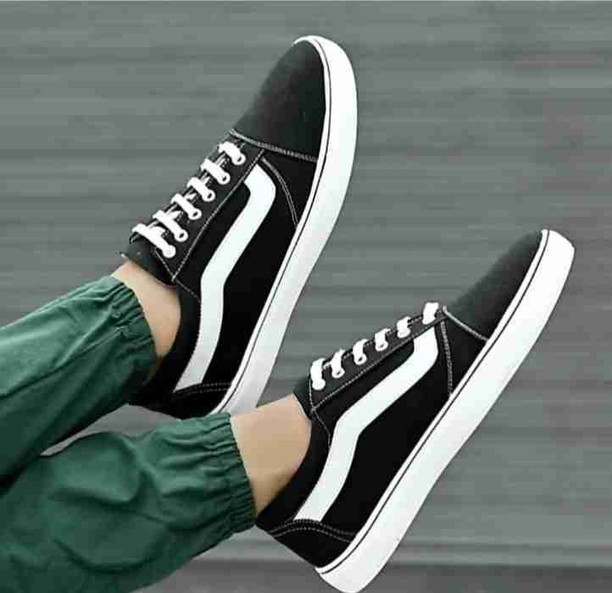 Vans Sneakers - Buy Vans Sneakers online at Best Prices in India |  Flipkart.com