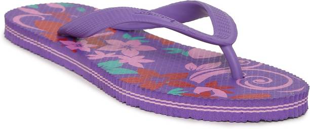 paragon chappal for women