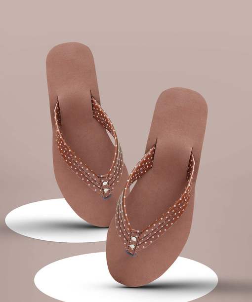 mcr chappals ladies