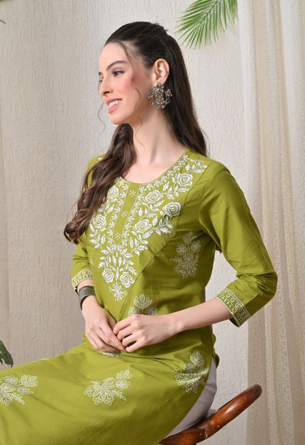 Koito Women Embroidered Straight Kurta(Green)