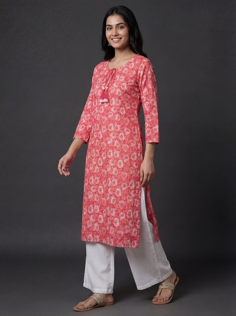 Tibra Attire Women Floral Print Straight Kurta(Multicolor)