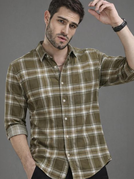 Roadster Men Checkered Casual Green Shirt