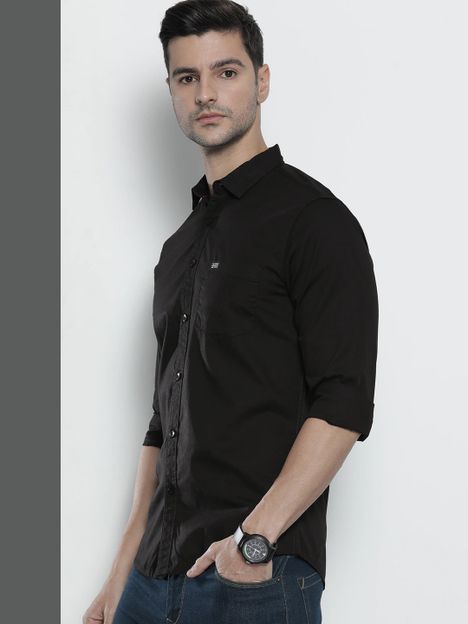 The Indian Garage Co. Men Solid Casual Black Shirt