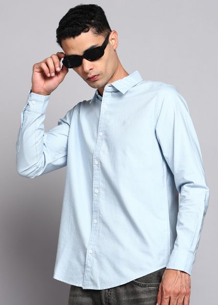United Colors of Benetton Men Solid Casual Blue Shirt