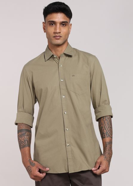 PETER ENGLAND Men Solid Casual Dark Green Shirt