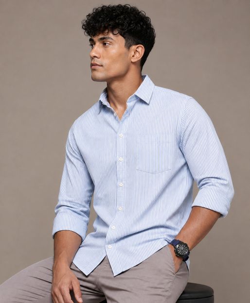 Roadster Men Checkered Casual Blue Shirt