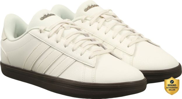 ADIDAS Streeet Icon Lite 3.0 M Sneakers For Men(White , 6)