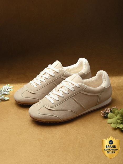 HRX by Hrithik Roshan Sneakers For Women(Beige , 8)