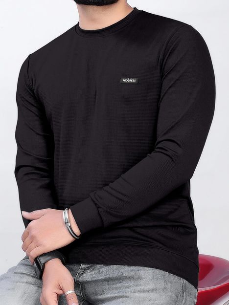 sti Self Design Men Round Neck Black T-Shirt