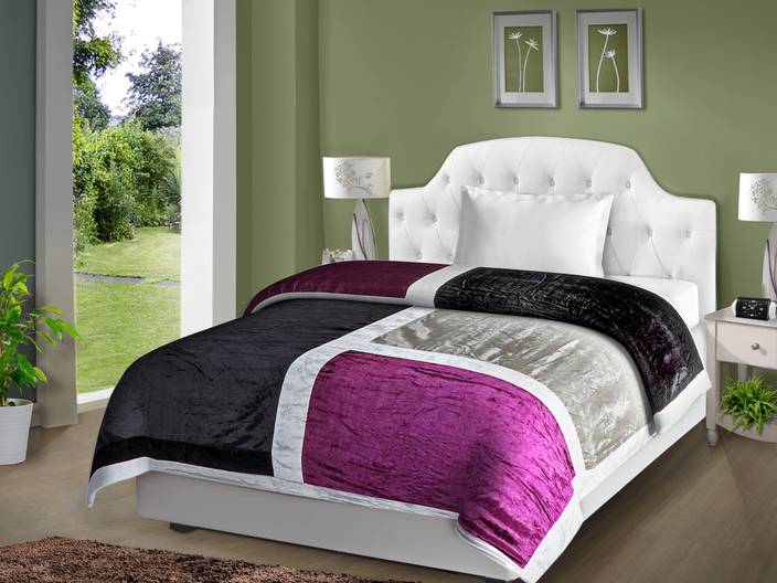 Taj Velvet Silk Mills Queen Duvet Cover Taj Velvet Silk Mills Queen Duvet Cover Multicolor