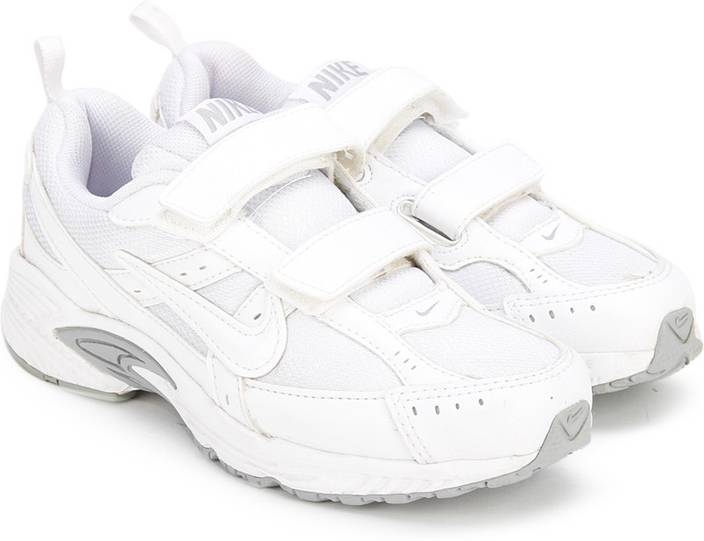 nike womens velcro sneakers