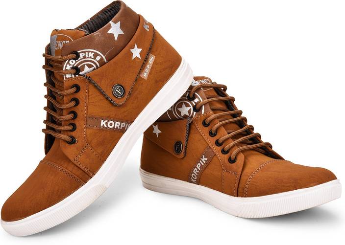 Essence Casuals For Men