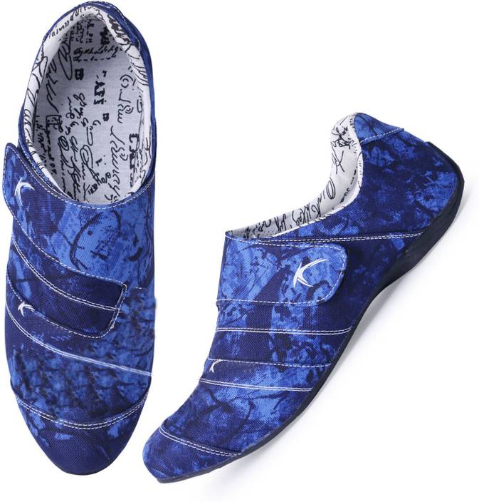 Kzaara Casuals For Men