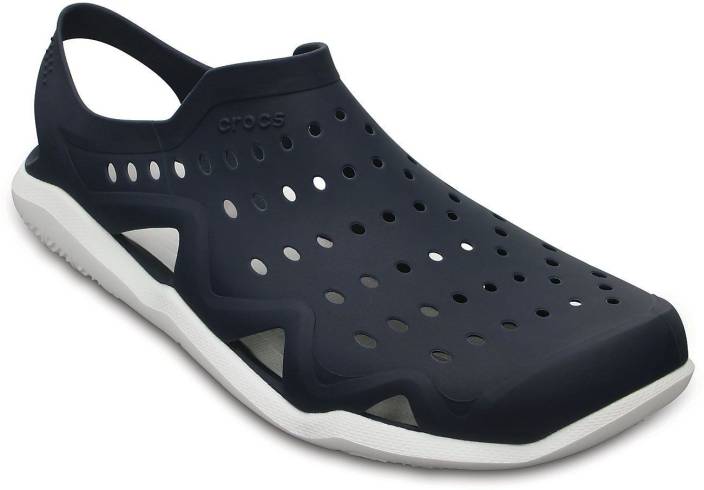 Crocs Men Navy/White Sandals