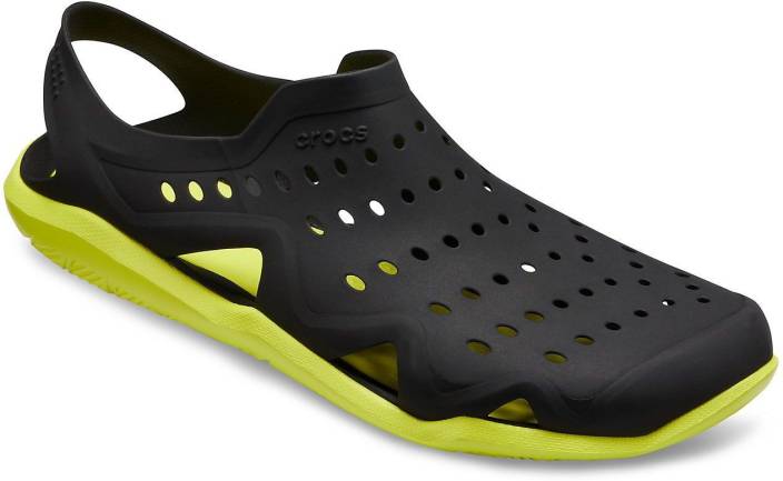 Crocs Men Black/Tennis Ball Green Sandals