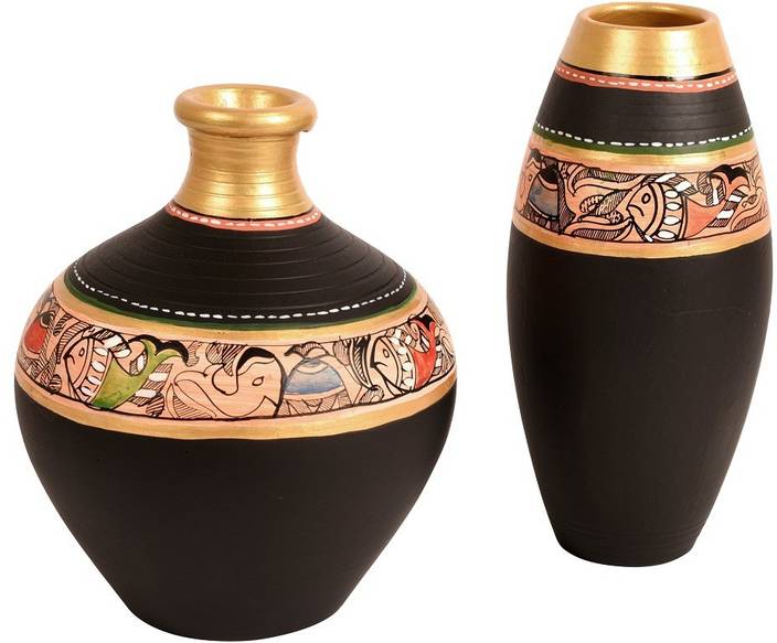 Aakriti Art Creations Handcrafted Terracotta Madhubani Black
