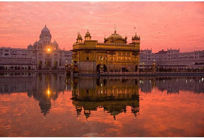 Pitaara Box Golden Temple Amritsar India Framed Wall Art Painting Pitaara Box Golden Temple Amritsar India Framed Wall Art Painting Print Canvas 12 Inch X 18 In